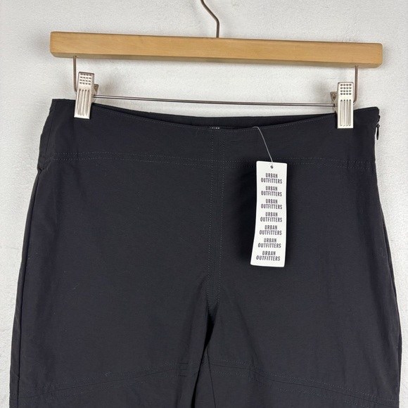 NWT Silence + Noise Hayley Black Nylon Cropped Kick-Flare Pant Sz 0 - Picture 5 of 11